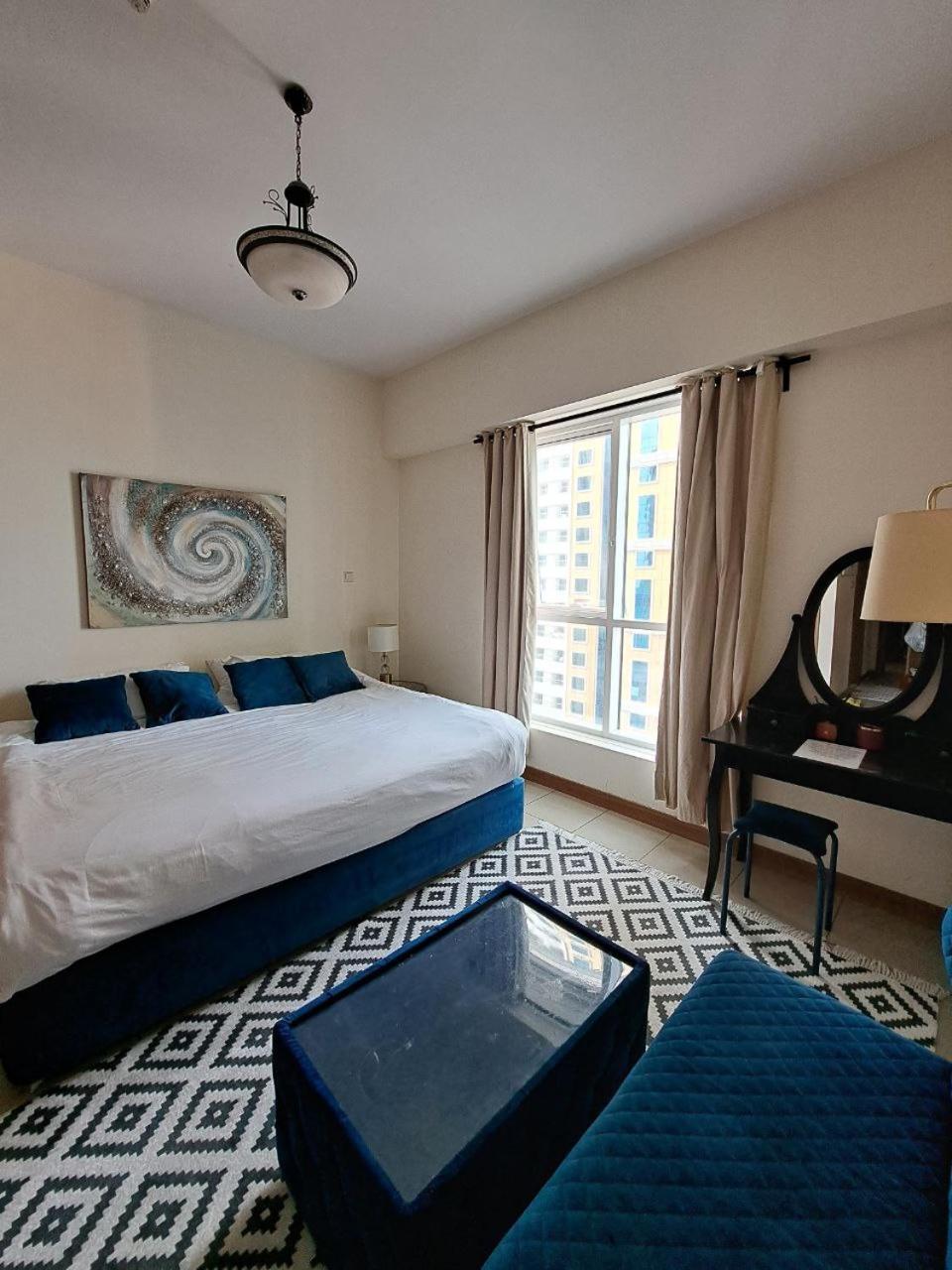 Serenity Paradise 2Br In Marina Dubaj Exteriér fotografie